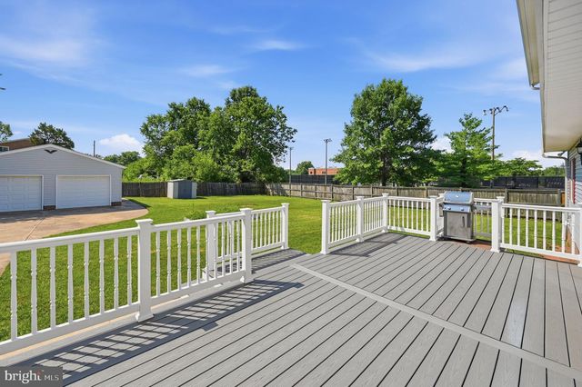 8905 TUDOR LN, Manassas, VA 20110