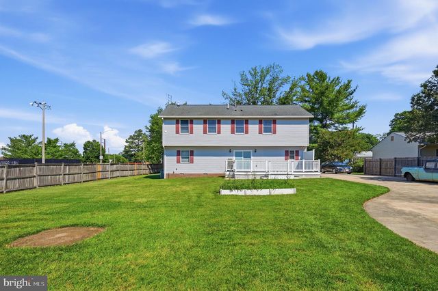 8905 TUDOR LN, Manassas, VA 20110