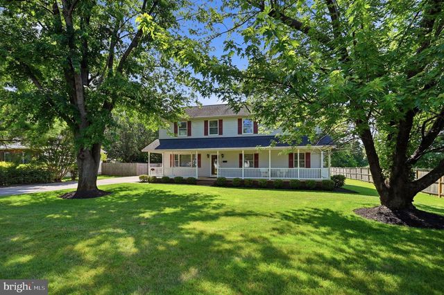 8905 TUDOR LN, Manassas, VA 20110