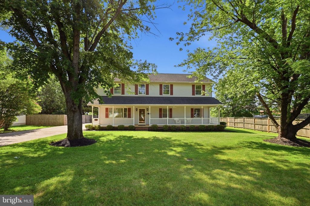 8905 TUDOR LN, Manassas, VA 20110