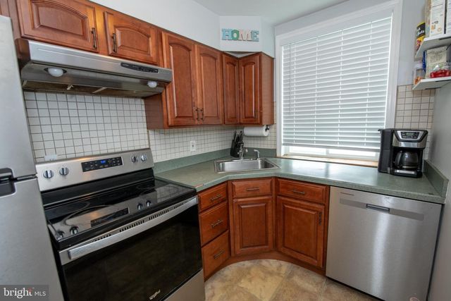 7933 LISTER STREET, Philadelphia, PA 19152
