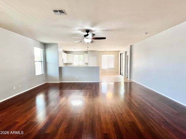 5238 W Cochise Drive, Glendale, AZ 85302