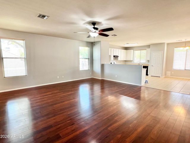 5238 W Cochise Drive, Glendale, AZ 85302