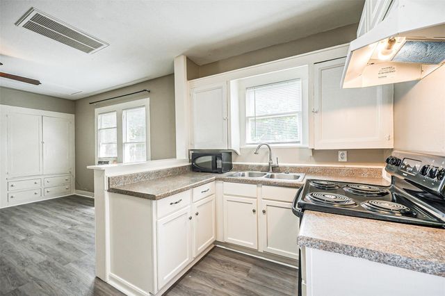 216 Redan Street 5, Houston, TX 77009