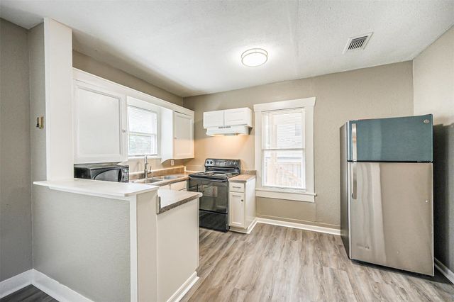 216 Redan Street 5, Houston, TX 77009