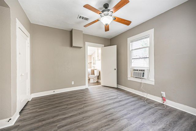 216 Redan Street 5, Houston, TX 77009
