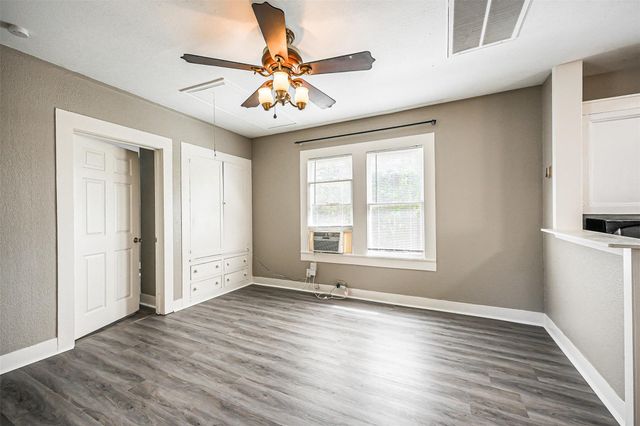 216 Redan Street 5, Houston, TX 77009