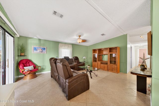 7645 Chasta Road, Micco, FL 32976