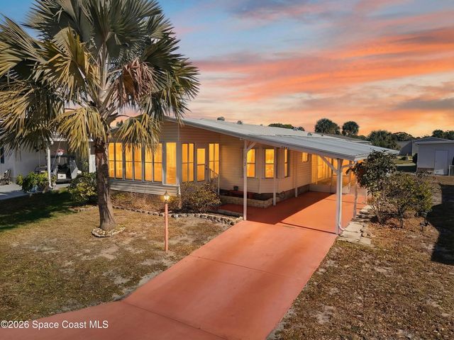 7645 Chasta Road, Micco, FL 32976