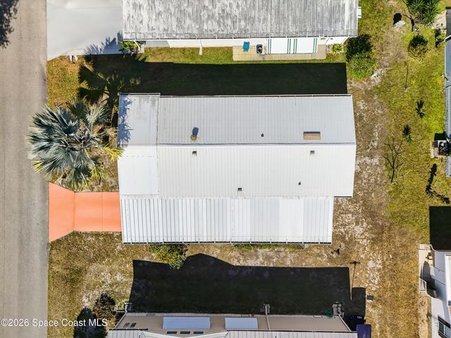 7645 Chasta Road, Micco, FL 32976
