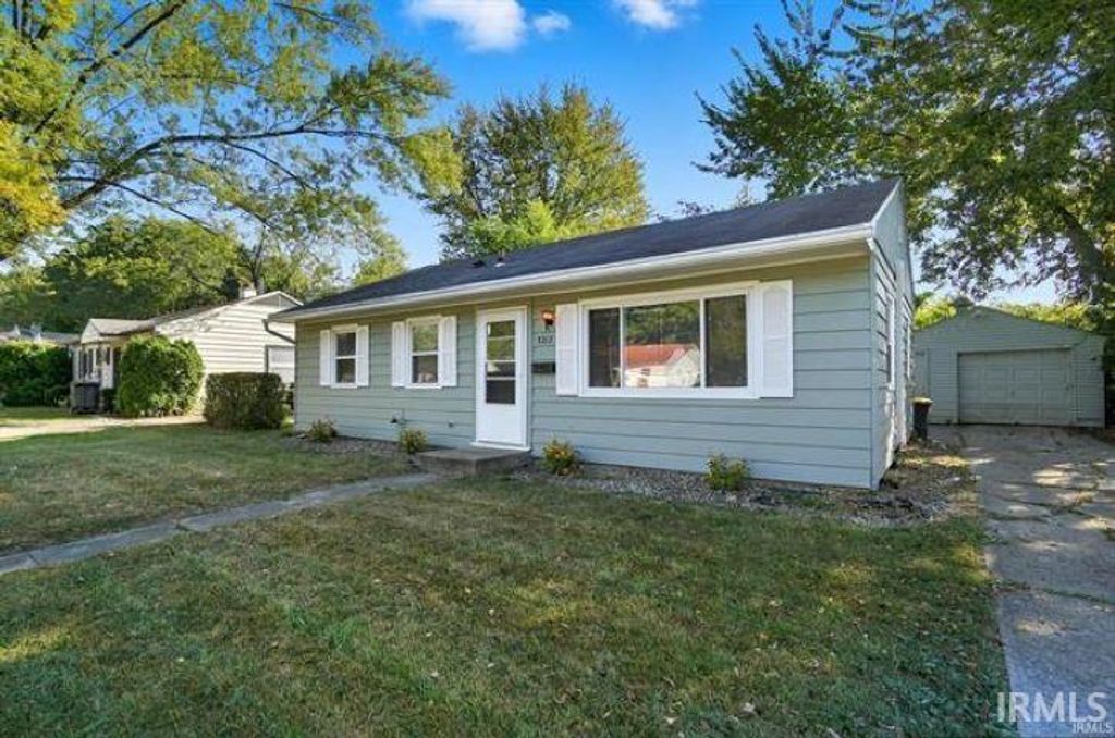 5217 Holton Avenue, Fort Wayne, IN 46806