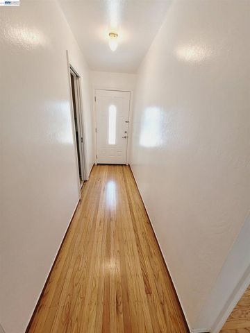 15781 Via Teresa, San Lorenzo, CA 94580