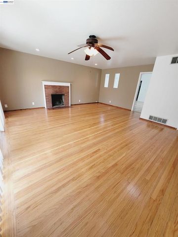 15781 Via Teresa, San Lorenzo, CA 94580