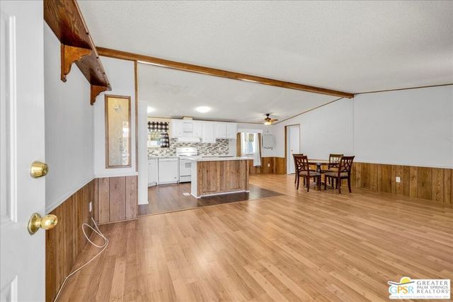 15300 Palm Drive 14, Desert Hot Springs, CA 92240