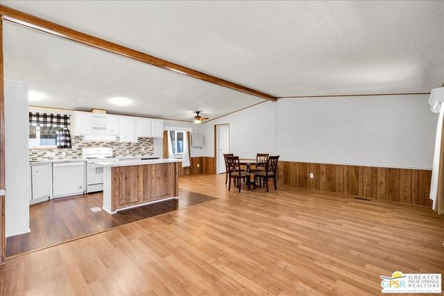 15300 Palm Drive 14, Desert Hot Springs, CA 92240