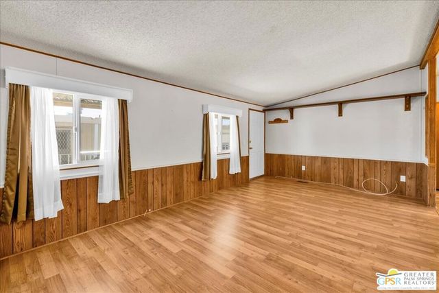 15300 Palm Drive 14, Desert Hot Springs, CA 92240