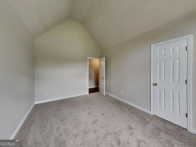 109 Barrington Parkway, Stockbridge, GA 30281
