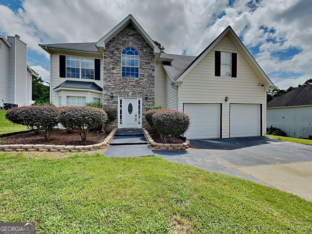 109 Barrington Parkway, Stockbridge, GA 30281