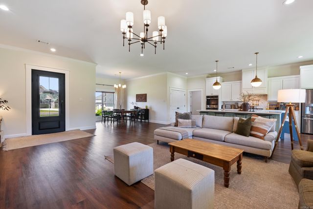 15 River Cliff Drive, Mayflower, AR 72106