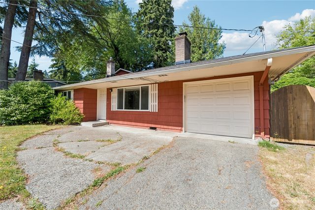 1033 151st Avenue SE, Bellevue, WA 98007