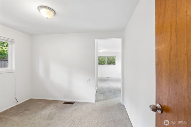 1033 151st Avenue SE, Bellevue, WA 98007