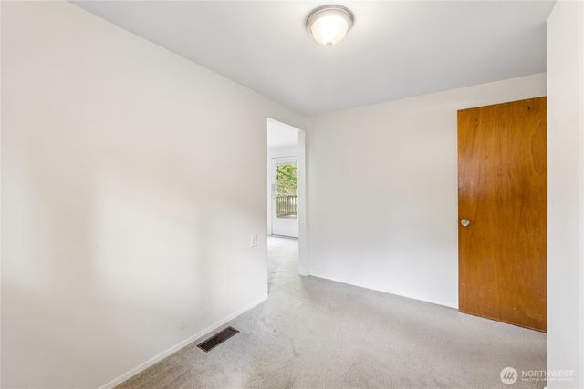 1033 151st Avenue SE, Bellevue, WA 98007