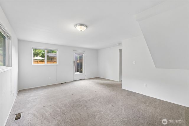 1033 151st Avenue SE, Bellevue, WA 98007