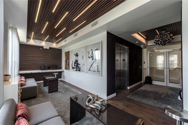 206 Mcgowen Street 3202, Houston, TX 77006