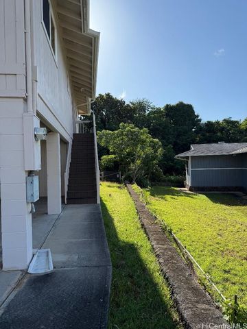 1553 Haku Street A, Honolulu, HI 96819