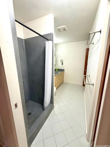 1553 Haku Street A, Honolulu, HI 96819