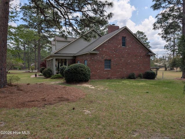 449 Rose Ridge Road, Aberdeen, NC 28315