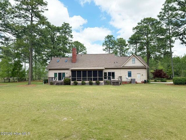 449 Rose Ridge Road, Aberdeen, NC 28315