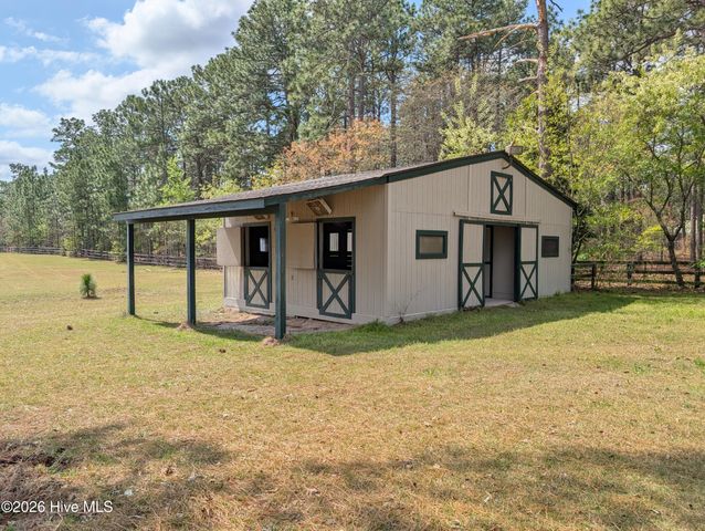 449 Rose Ridge Road, Aberdeen, NC 28315