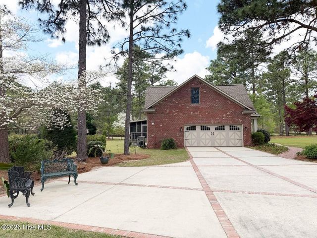 449 Rose Ridge Road, Aberdeen, NC 28315