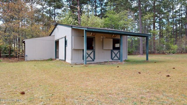 449 Rose Ridge Road, Aberdeen, NC 28315