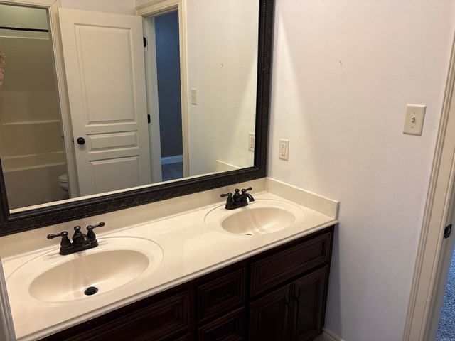 230 Chapel Creek, Conway, AR 72034