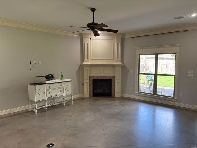 230 Chapel Creek, Conway, AR 72034