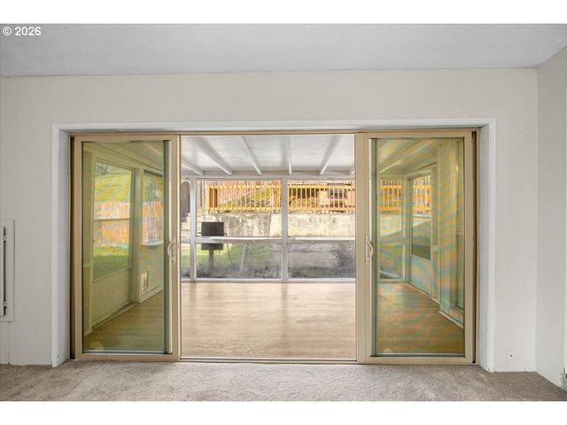 8981 GARDEN VALLEY Rd, Roseburg, OR 97470