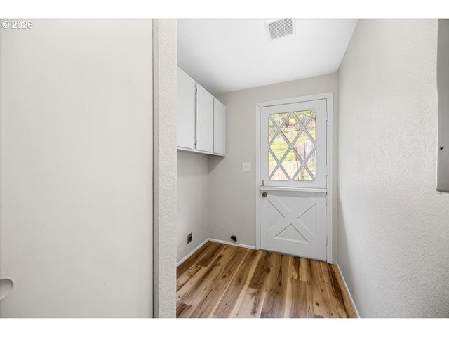 8981 GARDEN VALLEY Rd, Roseburg, OR 97470