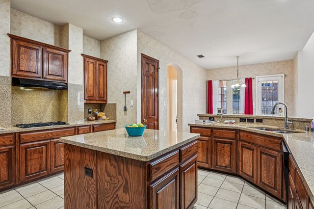 1105 Marisa Lane, Desoto, TX 75115