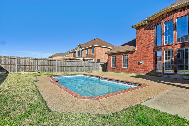 1105 Marisa Lane, Desoto, TX 75115