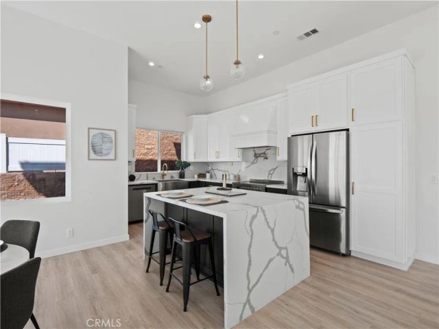 12515 Haleh Lane, Sylmar, CA 91342