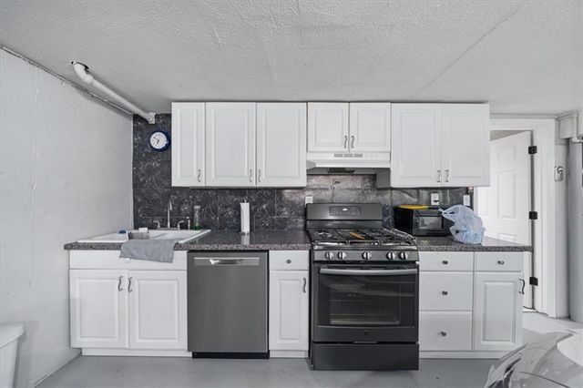 8731 Greeley Drive, Kansas City, KS 66109