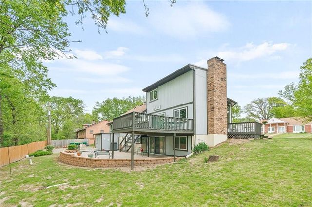 8731 Greeley Drive, Kansas City, KS 66109