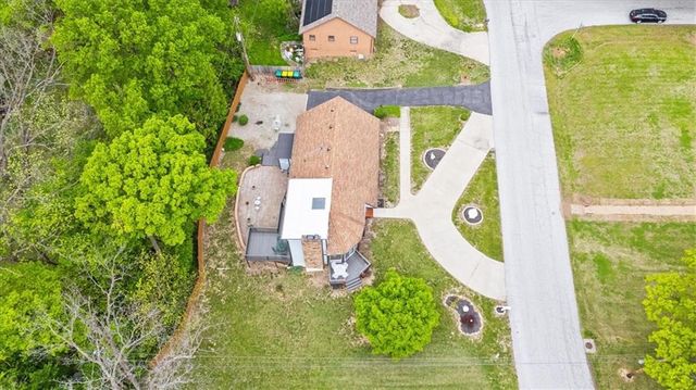 8731 Greeley Drive, Kansas City, KS 66109