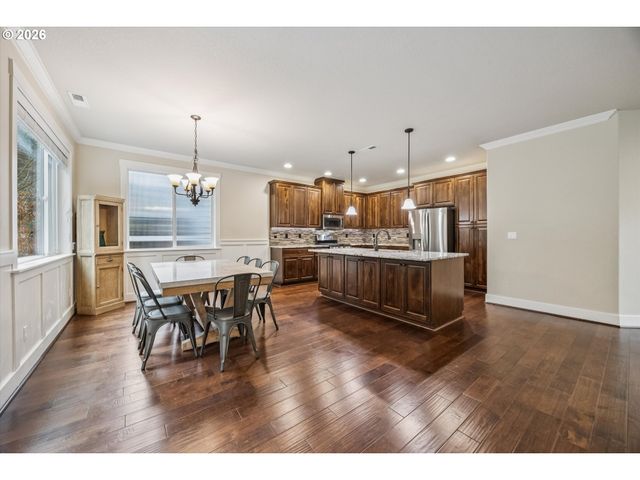 7752 Sw CHARLES Ter, Beaverton, OR 97007