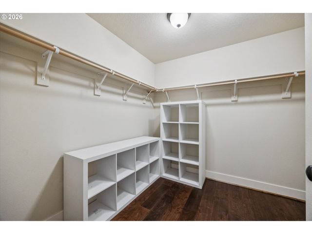 7752 Sw CHARLES Ter, Beaverton, OR 97007