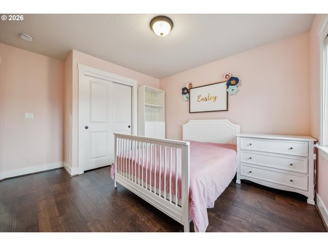 7752 Sw CHARLES Ter, Beaverton, OR 97007