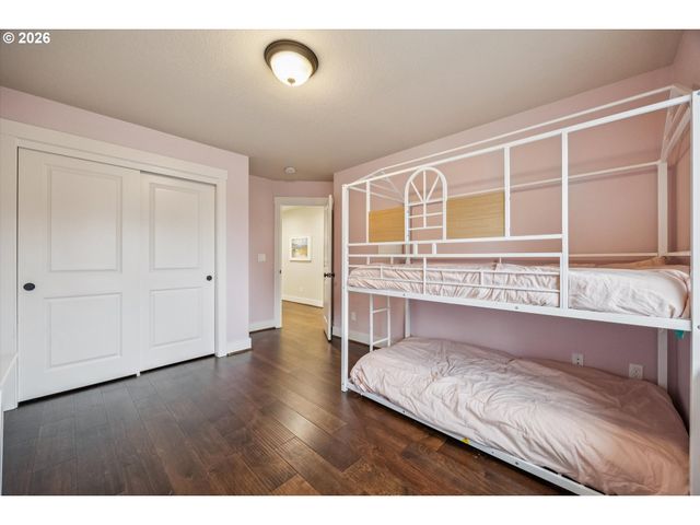 7752 Sw CHARLES Ter, Beaverton, OR 97007