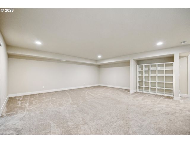 7752 Sw CHARLES Ter, Beaverton, OR 97007